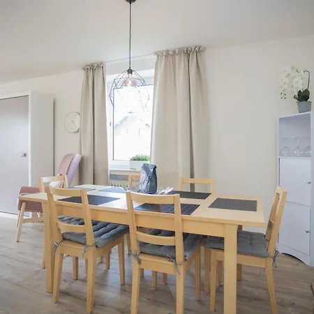 Welcome In - 'sahneblick' Mit Balkon Und Abstellraum, In Der Naehe Der Skipisten Apartament *