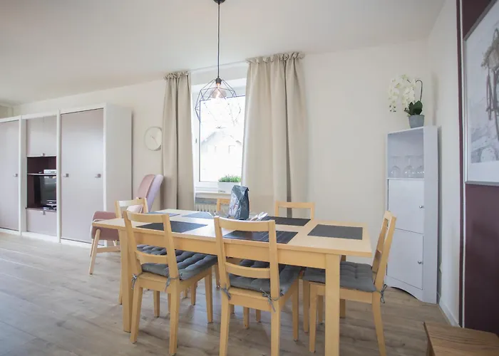 Welcome In - 'sahneblick' Met Balkon En Berging, Dichtbij De Skipistes Apartman *